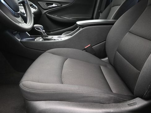 Used 2025 Chevrolet Malibu LT FWD image 13