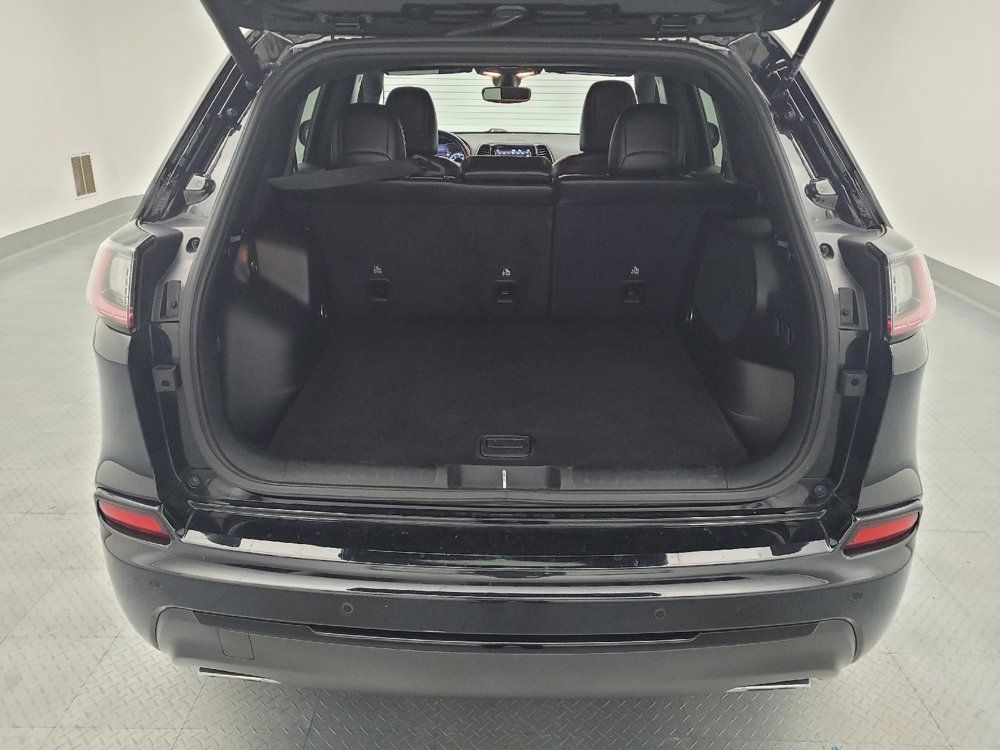 Used 2019 Jeep Cherokee High Altitude AWD/4WD image 29