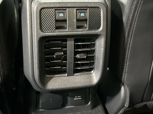 New 2025 Ford Bronco Outer Banks image 36