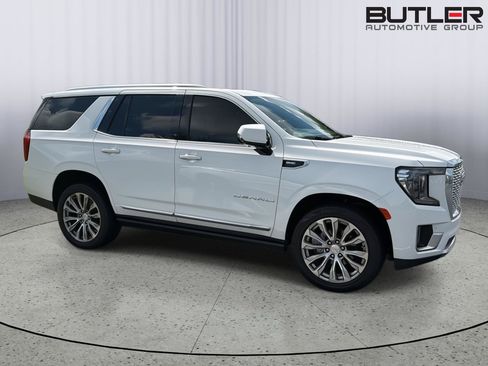 Used 2021 GMC Yukon Denali w/ Denali Premium Package RWD image 5