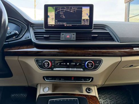 Used 2018 Audi Q5 2.0T Premium Plus w/ Premium Plus Package image 15