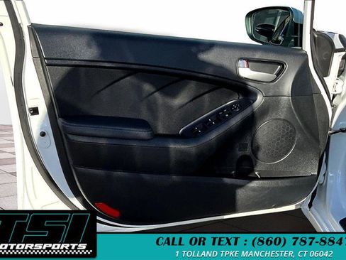 Used 2017 Kia Forte LX w/ LX Popular Package image 23