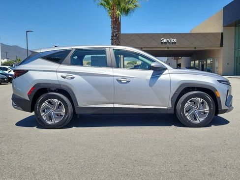 New 2026 Hyundai Tucson Blue SE FWD image 33