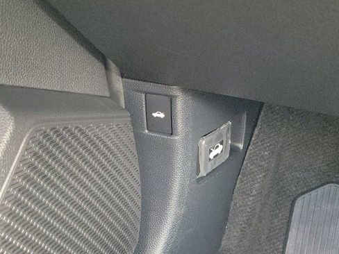 Certified 2023 Honda Accord EX image 18