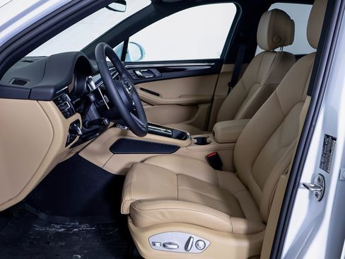 Used 2026 Porsche Macan S image 5
