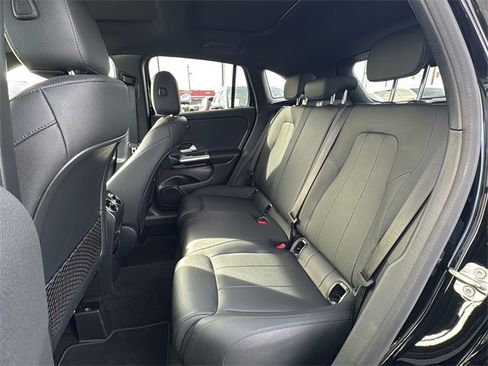 Certified 2025 Mercedes-Benz GLA 250 4MATIC image 12