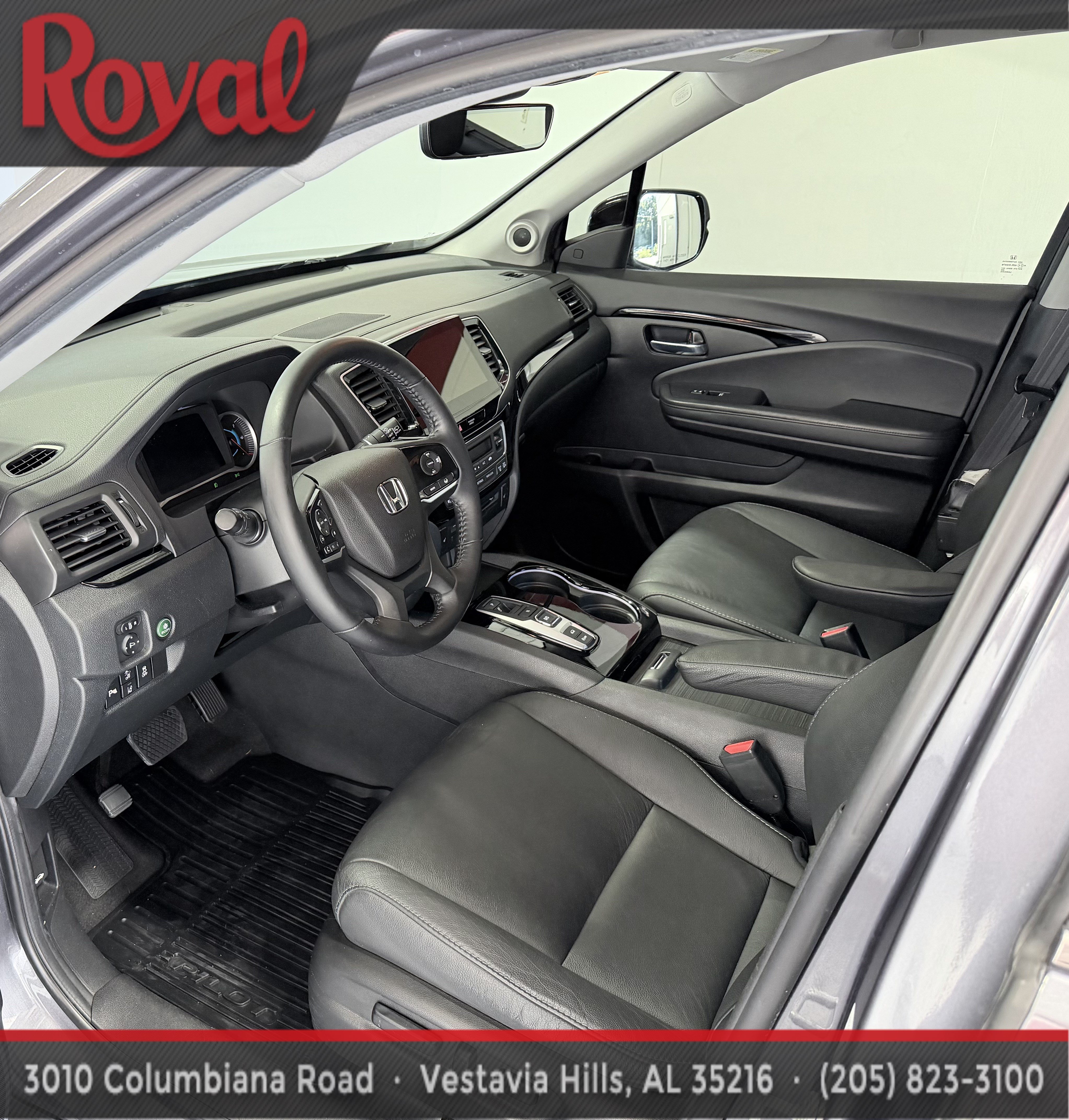 Used 2021 Honda Pilot Touring image 12