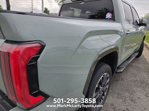 Used 2024 Toyota Tundra Limited AWD/4WD image 10