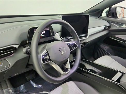 Used 2025 Volkswagen ID.4 Pro image 19