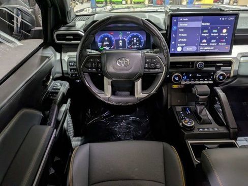 Used 2025 Toyota Tacoma 4x4 Double Cab Hybrid image 16