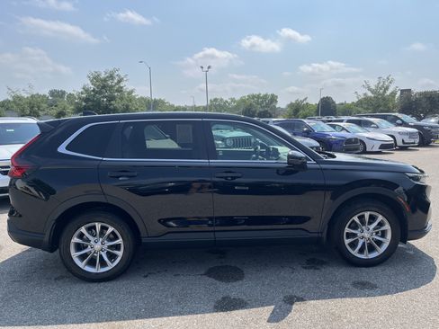 Used 2025 Honda CR-V EX-L image 5