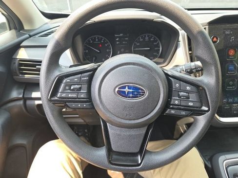 Used 2024 Subaru Crosstrek 2.0i Premium AWD/4WD image 4