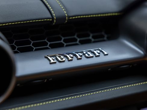 Used 2019 Ferrari 812 Superfast image 79