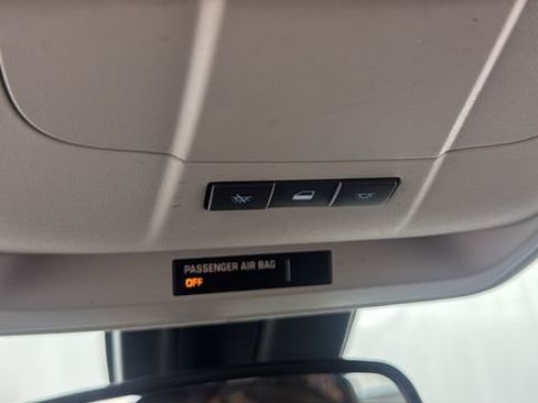 Used 2015 Chevrolet Malibu LT image 27