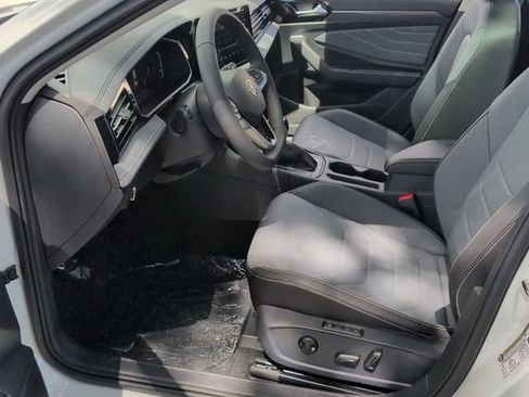 New 2026 Volkswagen Jetta SEL image 6