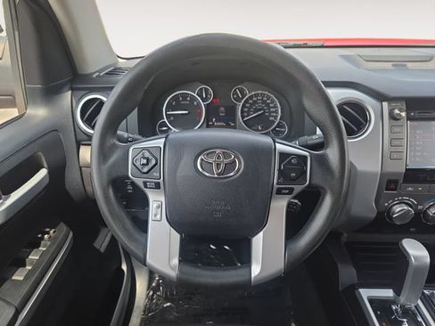 Used 2015 Toyota Tundra SR5 w/ SR5 Upgrade Package RWD image 12