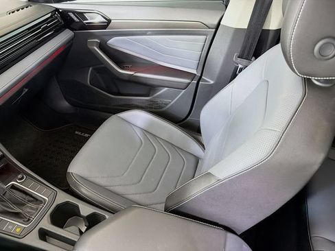 New 2025 Volkswagen Jetta SEL FWD image 26