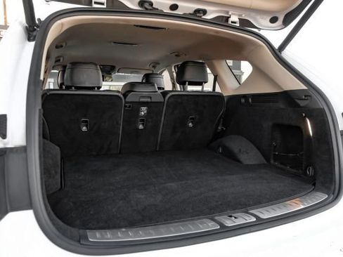 Used 2024 Genesis GV80 2.5T image 64