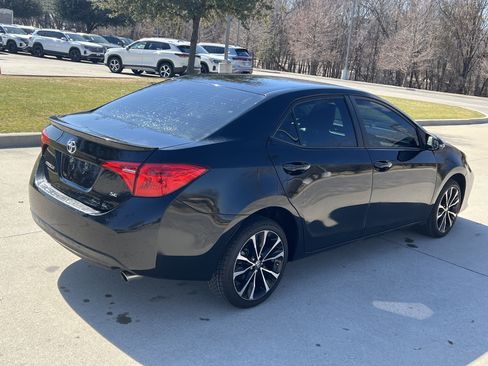 Used 2017 Toyota Corolla SE image 10