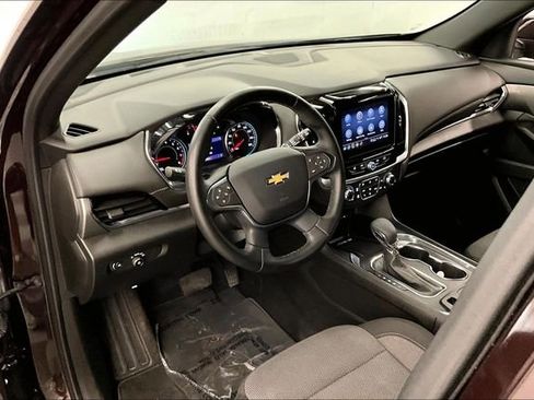 Used 2023 Chevrolet Traverse LT AWD/4WD image 16