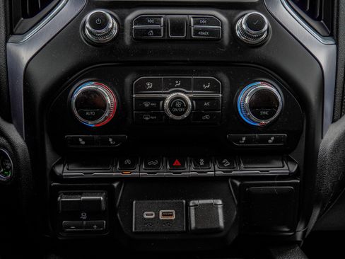 Used 2019 GMC Sierra 1500 Elevation image 31