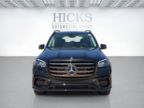 New 2026 Mercedes-Benz GLS 450 4MATIC image 2