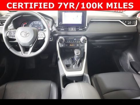 Used 2023 Toyota RAV4 XLE Premium AWD/4WD image 17