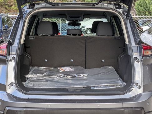 New 2026 Nissan Rogue SV image 27