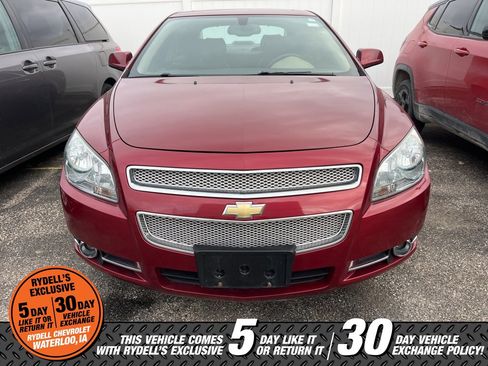Used 2009 Chevrolet Malibu LTZ w/ HFV6 Engine Package image 5