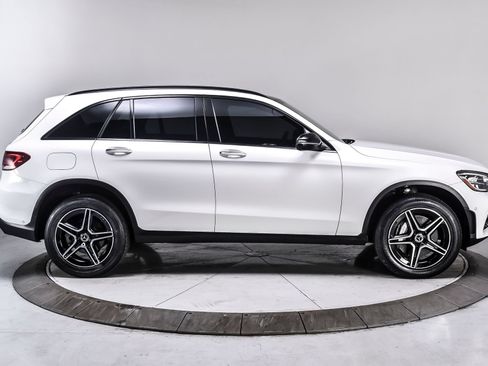 Used 2022 Mercedes-Benz GLC 300 4MATIC image 7