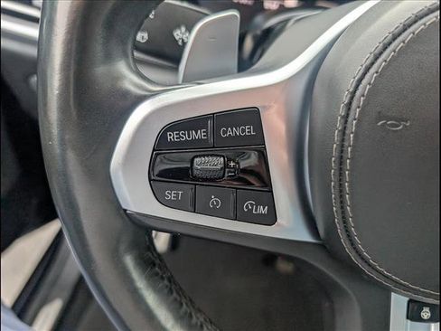 Used 2020 BMW X5 M50i w/ Premium Package image 7