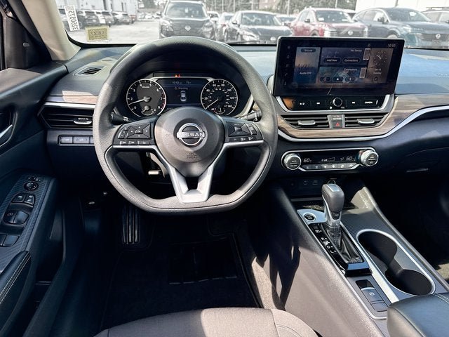 Certified 2025 Nissan Altima 2.5 SV w/ SV Special Edition Package AWD/4WD image 18