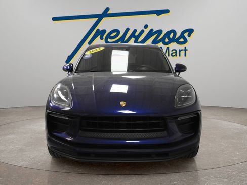 Used 2022 Porsche Macan image 3