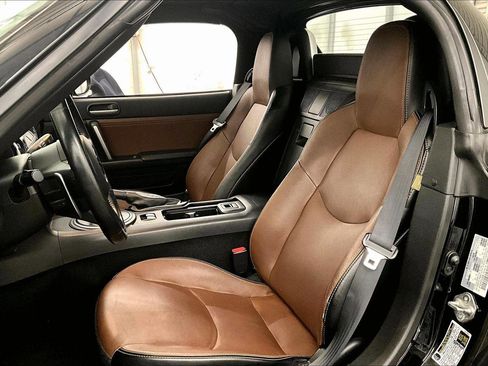 Used 2015 MAZDA MX-5 Miata Grand Touring image 25