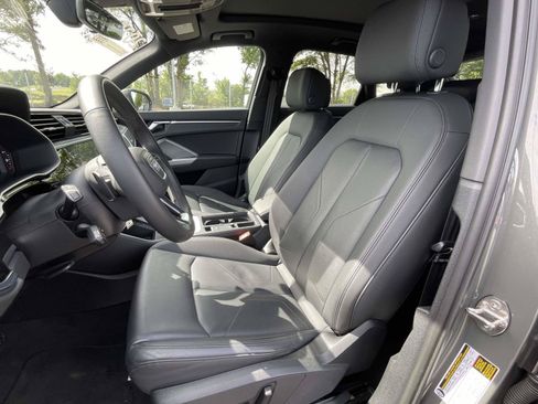 Certified 2025 Audi Q3 2.0T Premium AWD/4WD image 18