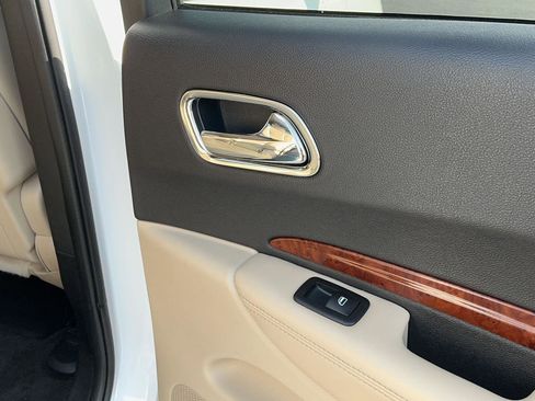 Used 2016 Dodge Durango Limited w/ Nav & Power Liftgate Group image 31