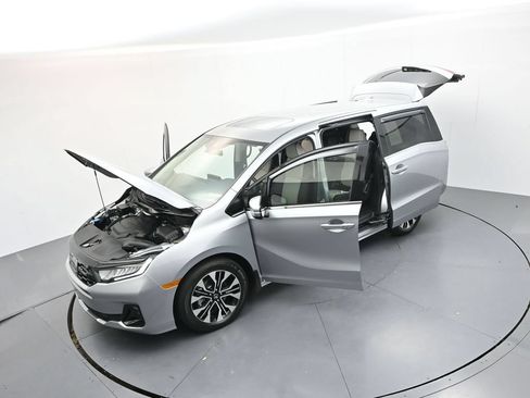 Used 2026 Honda Odyssey Elite image 36