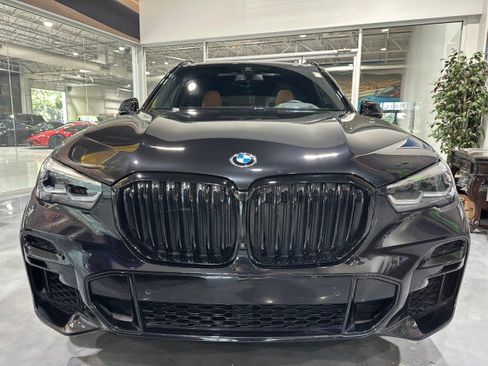 Used 2022 BMW X5 xDrive40i w/ M Sport Package AWD/4WD image 21