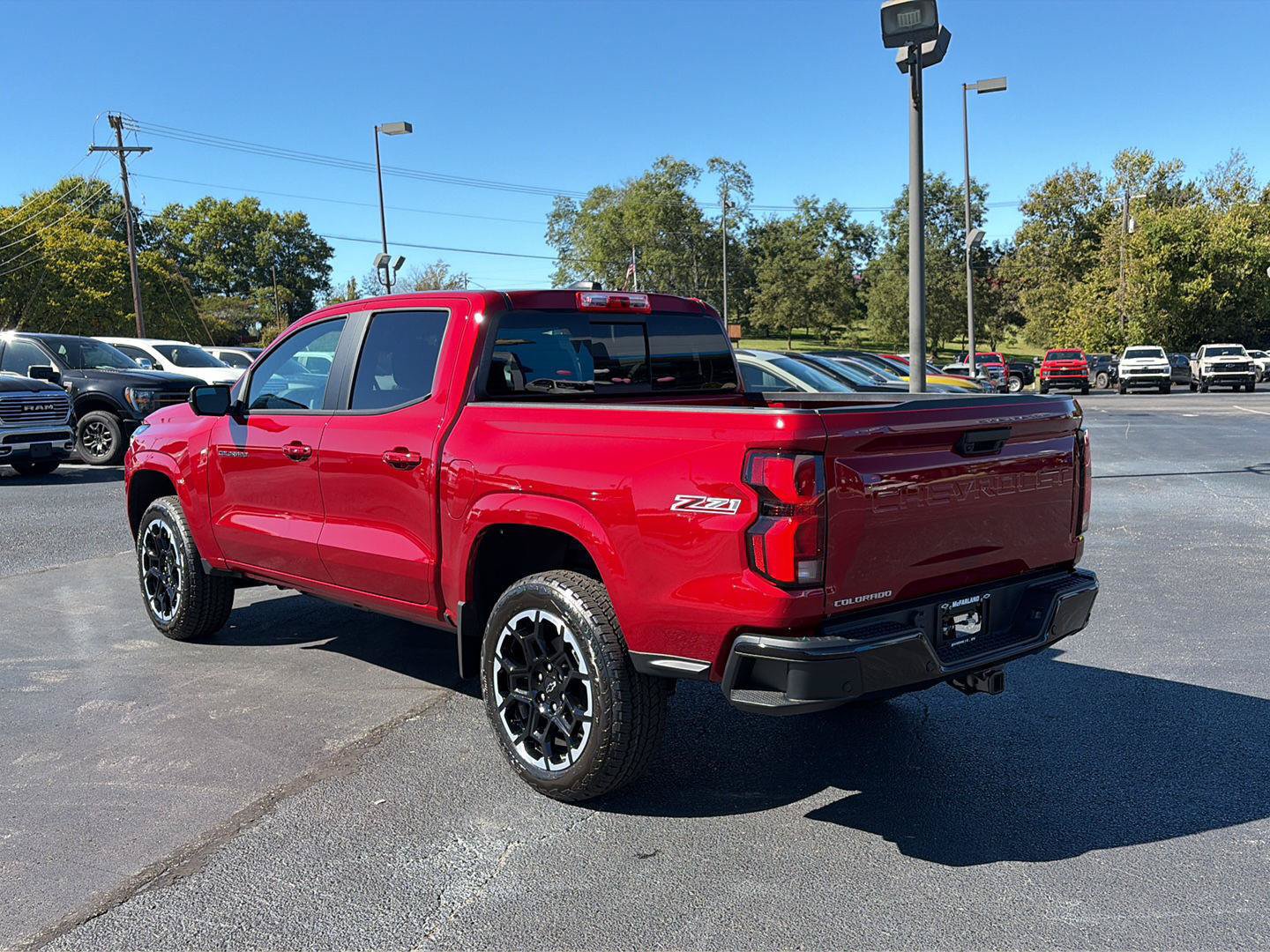 New 2026 Chevrolet Colorado Z71 w/ Technology Package AWD/4WD image 3
