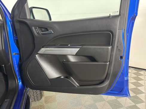 Used 2020 Chevrolet Colorado ZR2 w/ ZR2 Dusk Special Edition image 22