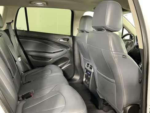Used 2019 Buick Envision Essence image 20
