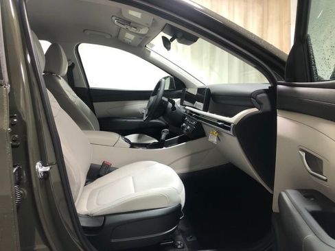 New 2026 Hyundai Tucson SE image 12