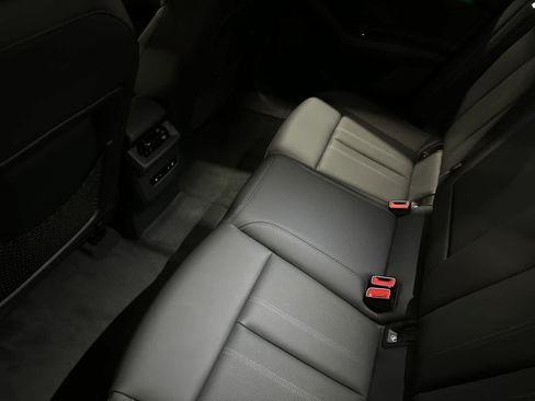 Used 2025 Audi A6 e-tron Prestige AWD/4WD image 4