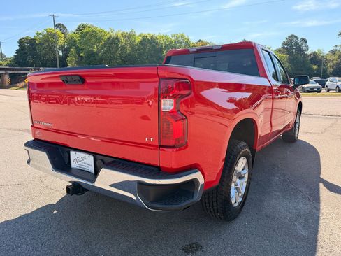 Used 2023 Chevrolet Silverado 1500 LT w/ Convenience Package II image 6