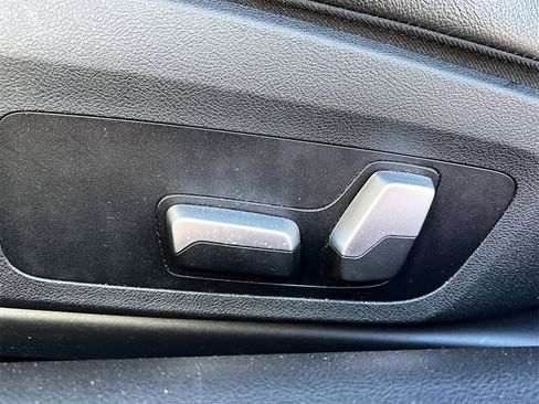 Used 2021 BMW 430i Coupe image 22