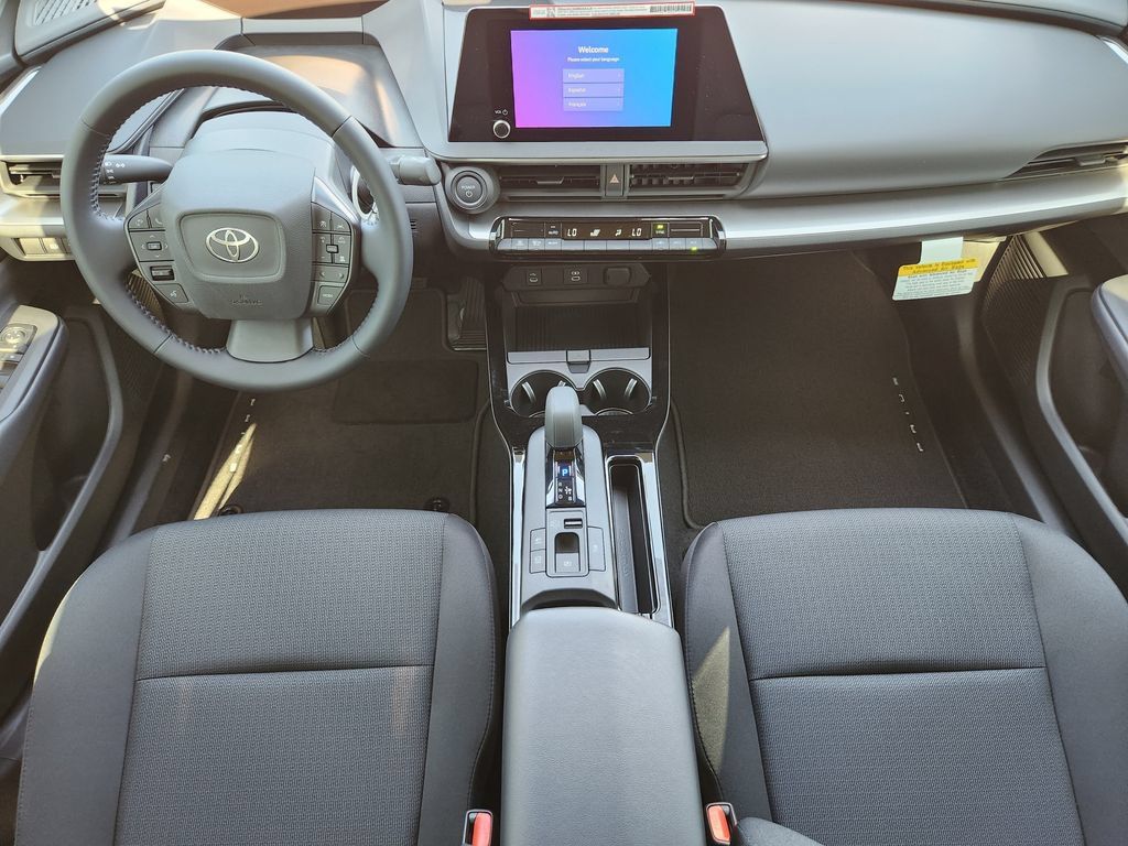 New 2027 Toyota Prius FWD image 15