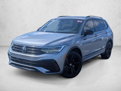 Used 2023 Volkswagen Tiguan SE R-Line