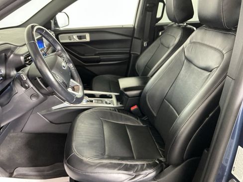 Used 2020 Ford Explorer Limited AWD/4WD image 10