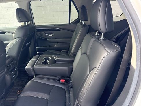 Certified 2025 Honda Pilot EX-L image 13