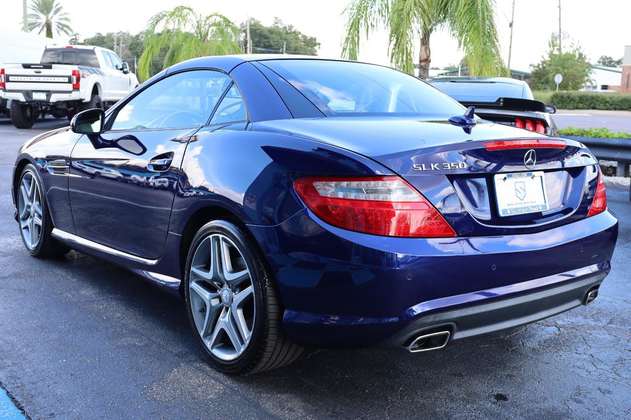 Used 2015 Mercedes-Benz SLK 350 image 4